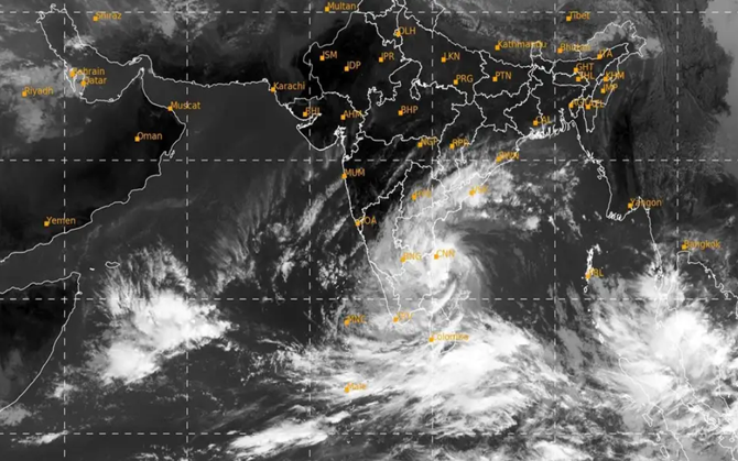 মান্ডৌসের প্রভাব দেশের দক্ষিণ পূর্ব উপকূলে তীব্র জলচ্ছ্বাস, ভারী বৃষ্টিতে ভাসবে দক্ষিণ ভারত