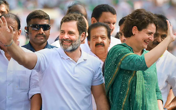ওয়ানাডে বললেন রাহুল, বিজেপি আমায় কারারুদ্ধ করতে পারে কিন্তু কন্ঠরোধ করতে পারবে না।’সত্যমেব যাত্রা’য় সঙ্গী প্রিয়াঙ্কা