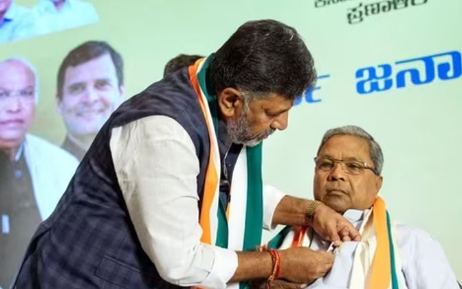 সিদ্দারামাইয়ার মন্ত্রিসভায় দ্বিতীয় ব্যক্তি ডিকে শিবকুমার, শপথ নেবেন ২০ মে
