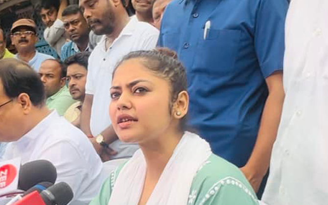 ইডির ডাক এড়িয়ে গলসির প্রচারসভায় সায়নী, বললেন “ভোটের পর ডাকলে যাব”
