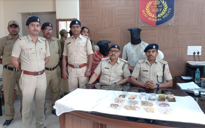 ১২ বছর ধরে রাজ্য জুড়ে হাতসাফাই। অবশেষে পুলিশের জালে চোর দম্পতি