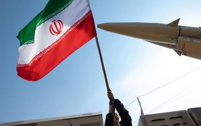 রবিবারের মধ্যেই ইজরায়েলে আঘাত হানতে পারে ইরান, পাল্টা হুঁশিয়ারি বাইডেনের