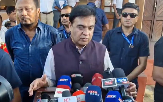 আদমশুমারিতে বৃহত্তম সম্প্রদায় হবে মিয়াঁরা, দাবি হিমন্তর ।  আটকাতে বিধানসভায় বিল আনছে অসম সরকার