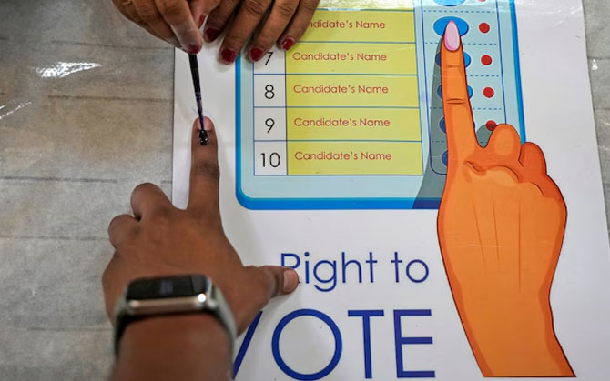 ‘এক দেশ, এক নির্বাচন’ : যৌথ সংসদীয় কমিটির রিপোর্ট পেশে বাড়ল সময়