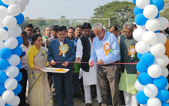 নাদনঘাটে ক্রিকেট অ্যাকাডেমির উদ্বোধন