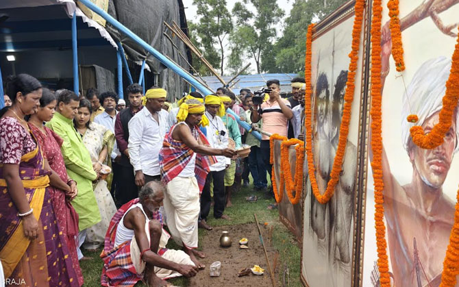 জেলা বিশ্ব আদিবাসী দিবস কালনায় উৎসব ৪ দিন হওয়ায় খুশি আদিবাসী সম্প্রদায়