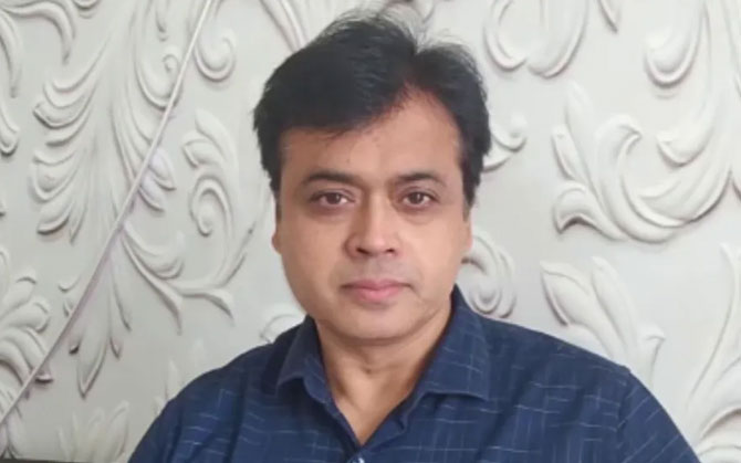 ‌হিমন্ত বিশ্ব শর্মার বিরুদ্ধে সাম্প্রদায়িক রাজনীতি করার অভিযোগ, সাংবাদিকের বিরুদ্ধে এফআইআর আসামে