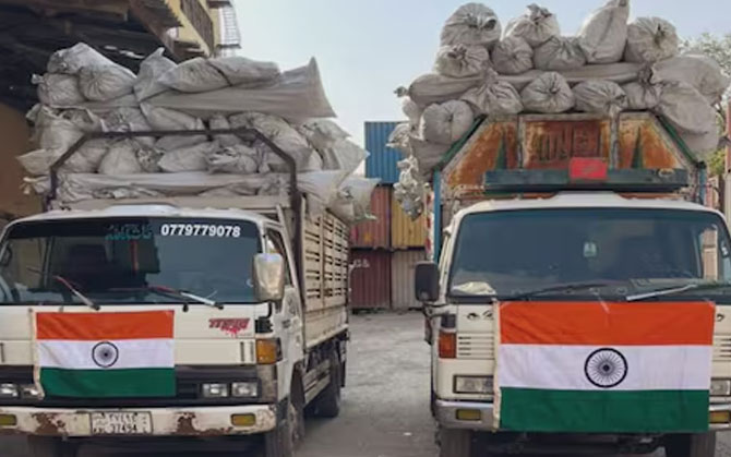 মৃত্যু ছাড়াল ৮০০, ভূমিকম্প বিধ্বস্ত আফগানিস্তানে মানবিক সাহায্যের হাত বাড়িয়ে দিল ভারত, পাঠাল ত্রাণ–খাদ্যসামগ্রী