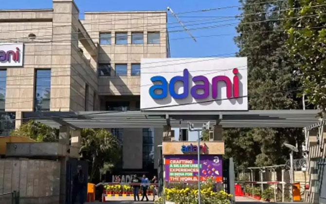 আদানির ‘ভূ-সাম্রাজ্য’! ছয় রাজ্যে জলের দরে কয়েক হাজার একর বনাঞ্চল আর জমি পাচ্ছে আদানি গোষ্ঠী?