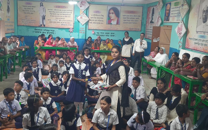 পাঁচটি বিদ্যালয়কে নিয়ে পঠন মেলা