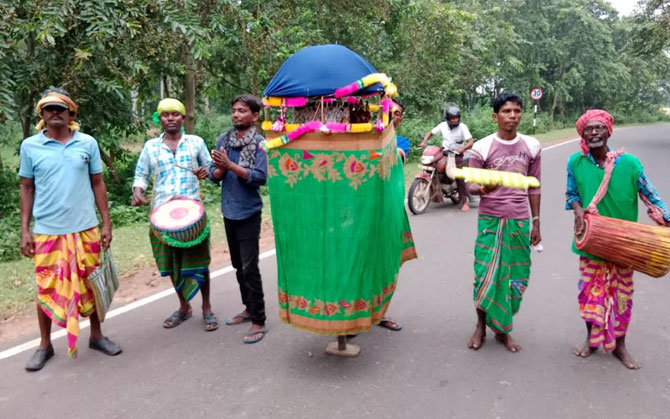 ‘চদর-বদর’, জনজাতির সমাজ আর সংস্কৃতির উদযাপন