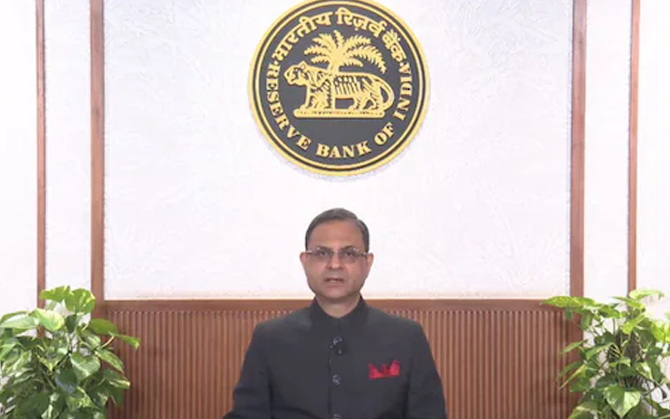 রেপো রেট কমাল আরবিআই। ‘গোল্ডিলক্স’ মুহূর্তে ভারতীয় অর্থনীতি