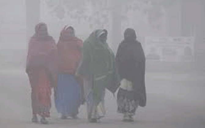 বছরের শেষে হিমশীতল বাংলায় শীতের তাণ্ডব