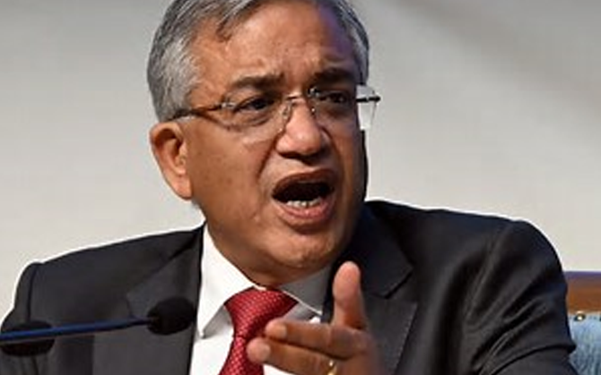 জ্ঞানেশ কুমারের অপসারণ উদ্যোগ, নোটিসে সই ১৯৩ বিরোধী সাংসদের, দুই কক্ষেই পূরণ মাপকাঠি