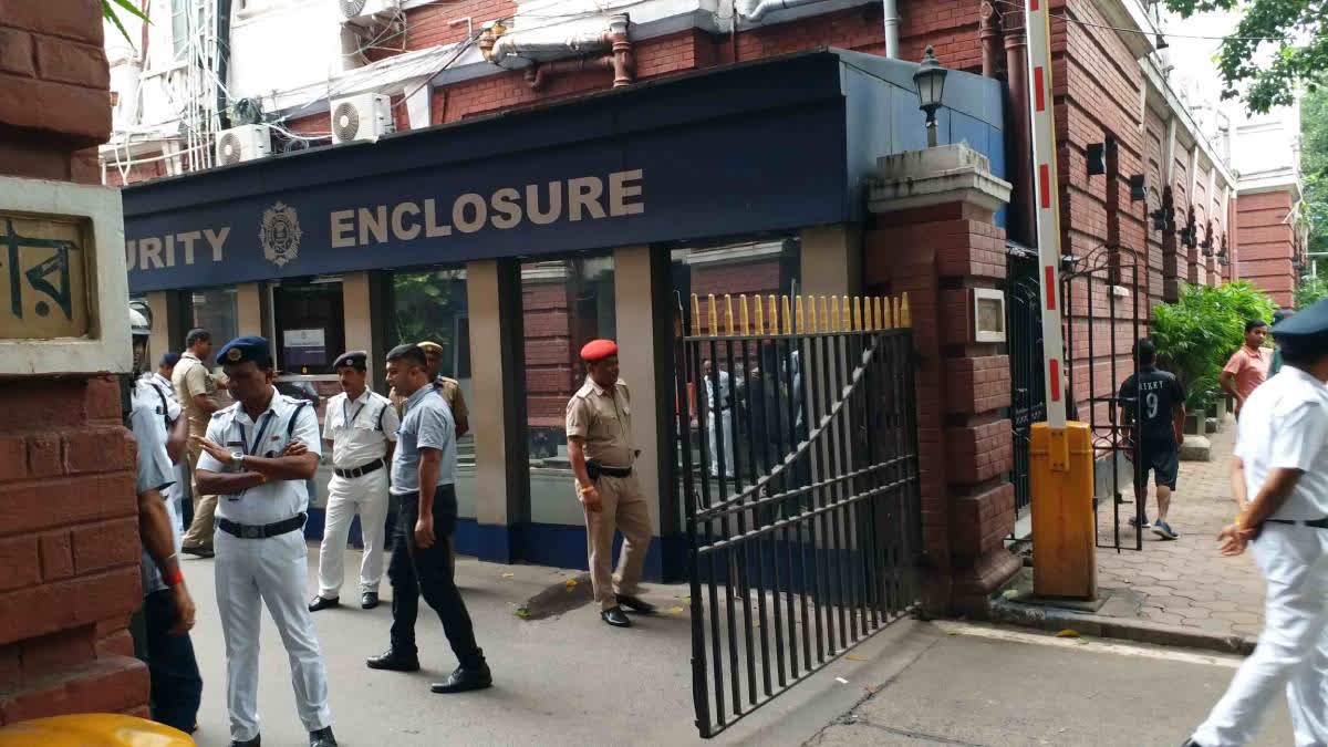 ভিনরাজ্যে ভোট পর্যবেক্ষক করে পাঠানো হচ্ছে বাংলার আইপিএসদের। নবান্নের পুনর্বহালের সিদ্ধান্ত বাতিল নির্বাচন কমিশনের