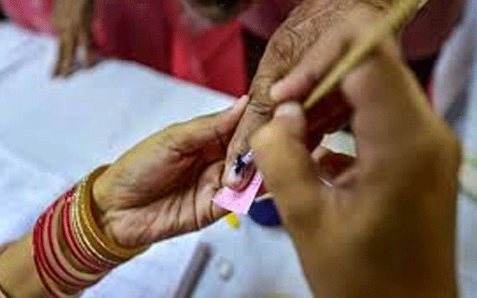 ২৩ ও ২৯ এপ্রিল ২ দফায় ভোট, গণনা ৪ মে। রাজ্যে জারি আদর্শ নির্বাচনী আচরণবিধি