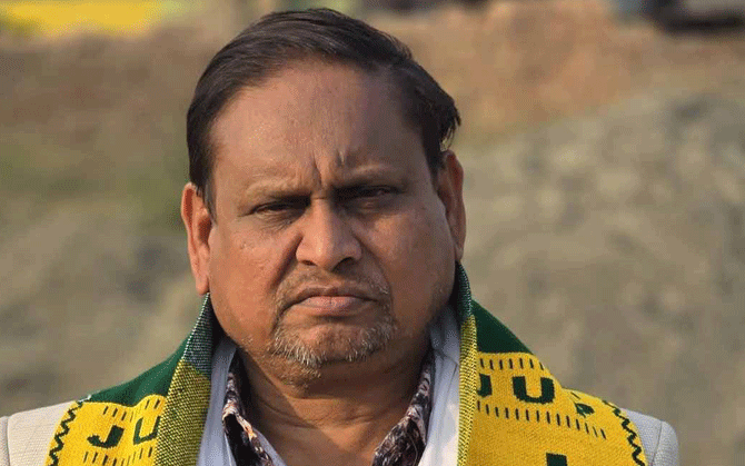 হুমায়ুন কবীরের কেন্দ্রীয় নিরাপত্তা প্রত্যাহার, আদালতের দ্বারস্থ হওয়ার ঘোষণা এজেইউপি নেতার