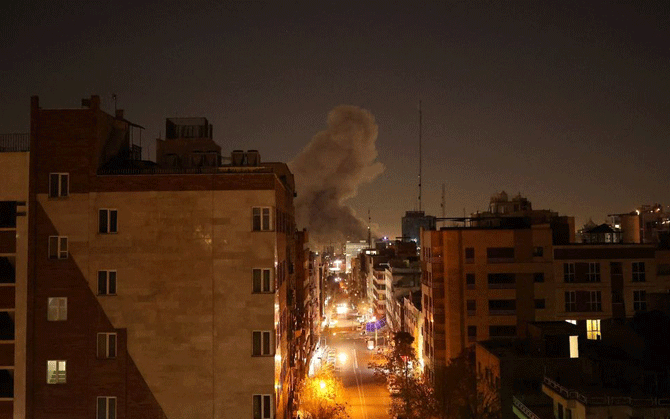 ইরানের গান্ধী হাসপাতাল, শিশুদের স্কুলে হামলা ইজরায়েলের । নিহত ১৮০