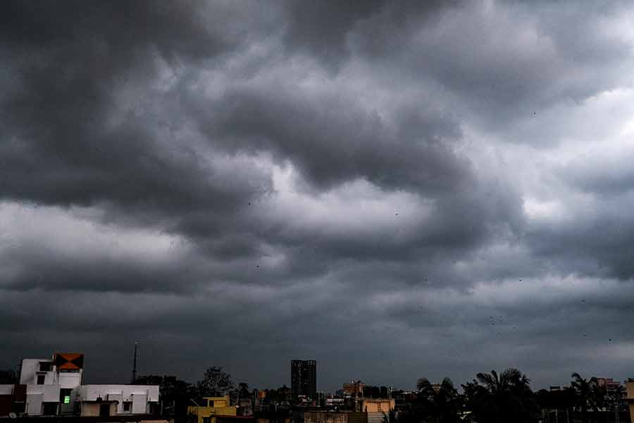 আগামী কয়েকদিনে রাজ্যে দুর্দম কালবৈশাখীর পূর্বাভাস, সতর্কতা জারি