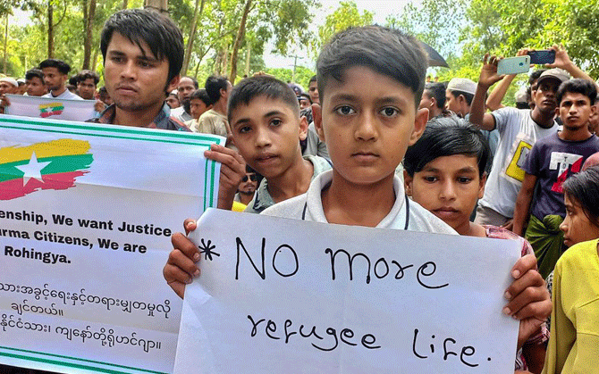 সৌদিতে আশ্রিত ২২ হাজার রোহিঙ্গাকে নাগরিকত্ব দিল বাংলাদেশ