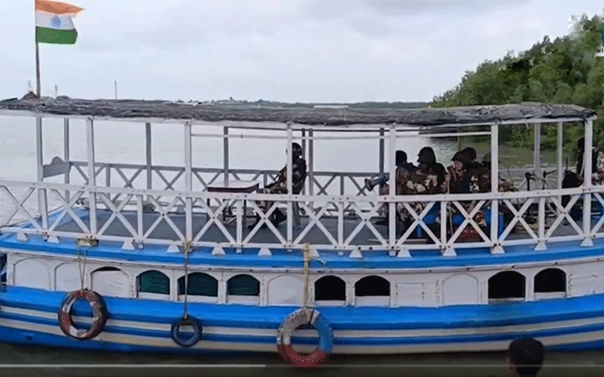 দ্বিতীয় দফার ভোটে মোতায়েন হচ্ছে ২,৩২১ কোম্পানি কেন্দ্রীয় বাহিনী ! সবচেয়ে বেশি কোন জেলায়, কলকাতায় কত ?