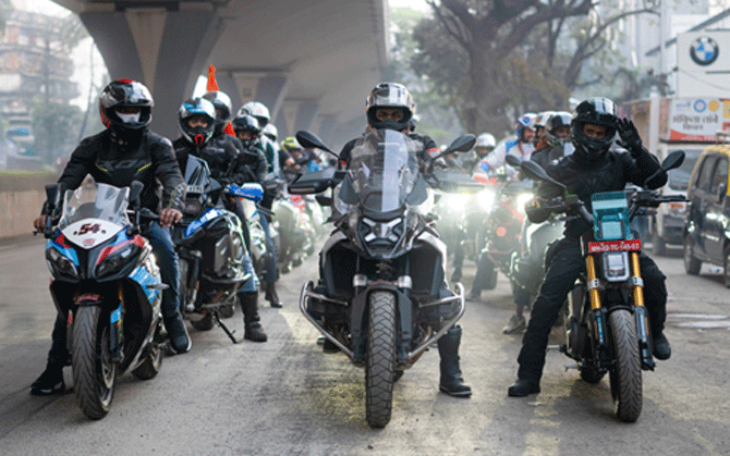 ভোটের আগে ৪৮ ঘণ্টা ‘গ্রুপ রাইডিং’ নিষিদ্ধ, তবে একা বাইকে বেরোতে বাধা নেই, নির্দেশ হাই কোর্টের