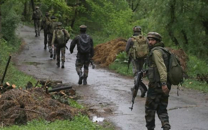 ফের অশান্ত মণিপুর, পুলিশের গুলিতে নিহত ৩, গুরুতর জখম একাধিক