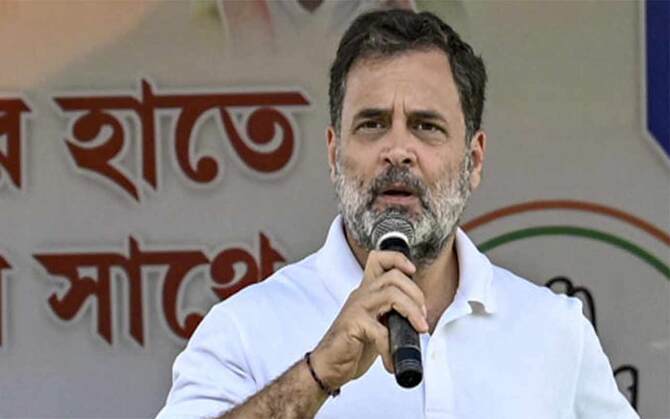 ‘মোদি–মমতা মুদ্রার এপিঠ-ওপিঠ, কংগ্রেসই আসল প্রতিপক্ষ’ : বাংলার ভোট প্রচারে এসে তোপ রাহুল গান্ধির