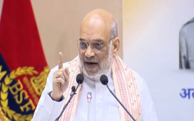 ড্রোন-রেডার-ক্যামেরায় নিশ্ছিদ্র নজরদারি, পাকিস্তান-বাংলাদেশ সীমান্তে প্রযুক্তিনির্ভর ‘স্মার্ট বর্ডার’-এর ঘোষণা শাহর