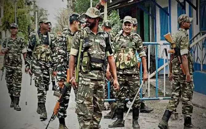 নির্বাচন মিটলেও, ভোট পরবর্তী হিংসা রুখতে রাজ্যে থাকছে ৫০০ কোম্পানি কেন্দ্রীয় বাহিনী