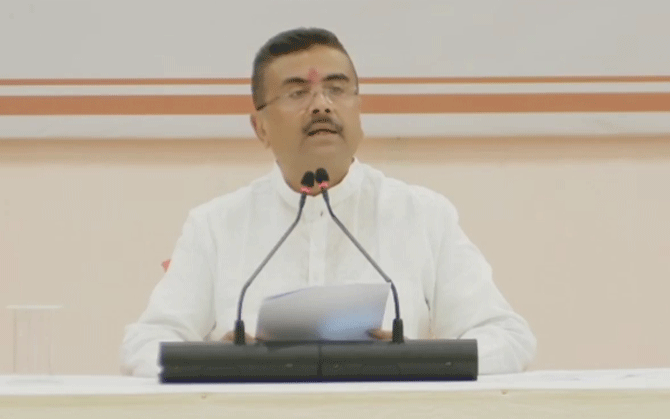 সীমান্ত সুরক্ষায় বিএসএফ-এর হাতে ২৭ কিমি জমি হস্তান্তর। অনুপ্রবেশকারী চিহ্নিত করে গ্রেফতার, নির্দেশ মুখ্যমন্ত্রীর
