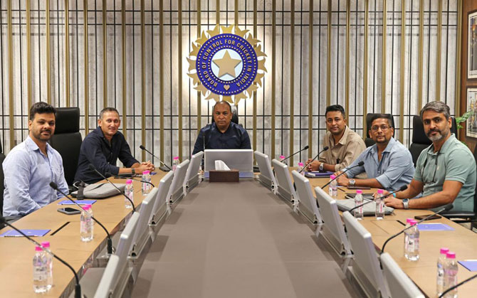 শচীনের রেকর্ড ভেঙে জাতীয় দলে বৈভব, ঘোষিত হল ভারতীয় দল