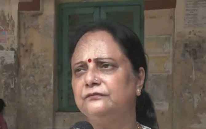 শুভেন্দুর আহ্বানে পুরসভায় মমতার ভ্রাতৃবধূ কাজরী ! বললেন, ‘মুখ্যমন্ত্রী বিরোধীদের ডেকেছেন, ভালো লাগছে’