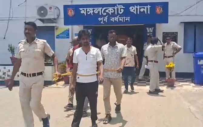 দুর্নীতির অভিযোগে পূর্ব বর্ধমানে গ্রেফতার ৪ তৃণমূল নেতা-সহ ৬