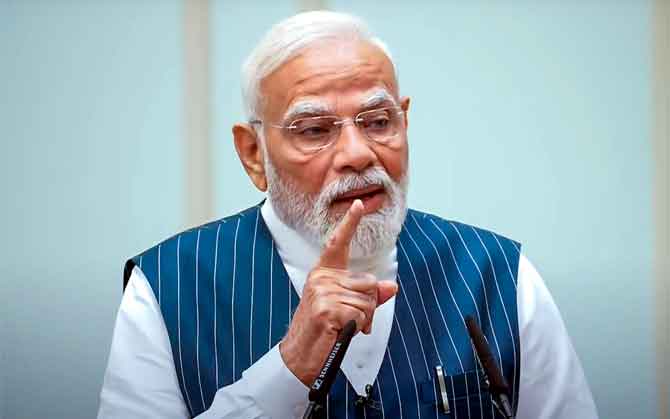 নিট-ইউজি প্রশ্নফাঁস নিয়ে নীরবতা ভাঙলেন মোদি, আন্দোলনরত ছাত্রদের কী বার্তা প্রধানমন্ত্রীর ?