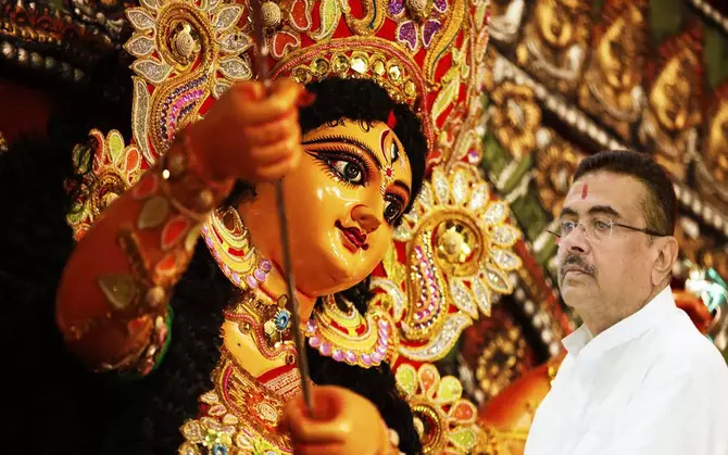 দুর্গাপুজোয় এ বার বাছাই করে অনুদান ? মুখ্যমন্ত্রীর সিদ্ধান্তের অপেক্ষায় রাজ্যের বহু পুজোকমিটি