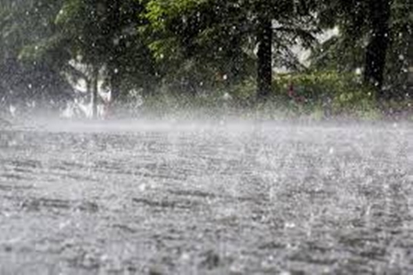 স্থলভাগে অতিগভীর নিম্নচাপ, বঙ্গের ৬ জেলায় সতর্ক বার্তা ! কবে কমবে বৃষ্টি ?
