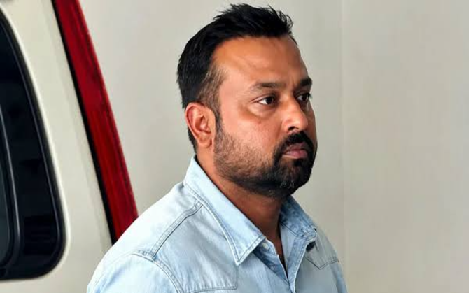 শালবনী জমি দুর্নীতি মামলায় গ্রেফতার অভিষেক ব্যানার্জির আপ্তসহায়ক সুমিত রায়