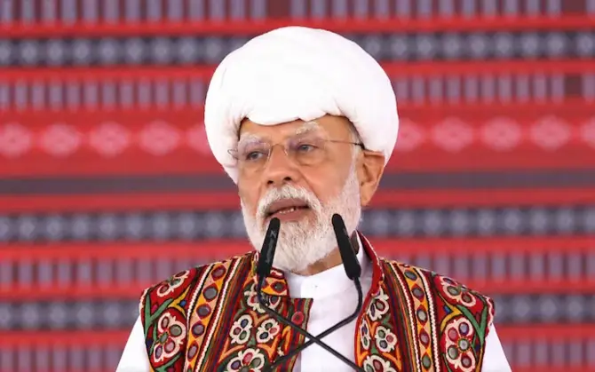 পশ্চিম এশিয়া সঙ্কটকে ব্যবহার করে অশান্তির চেষ্টা ! বিরোধীদের নিশানা প্রধানমন্ত্রী মোদির
