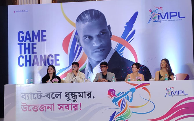 জেলার ক্রিকেট প্রতিভা তুলে ধরার লক্ষ্যে অনুষ্ঠিত হচ্ছে মালদা প্রিমিয়ার লিগ, ব্র‌্যান্ড অ্যাম্বাসাডর শিখর ধাওয়ান
